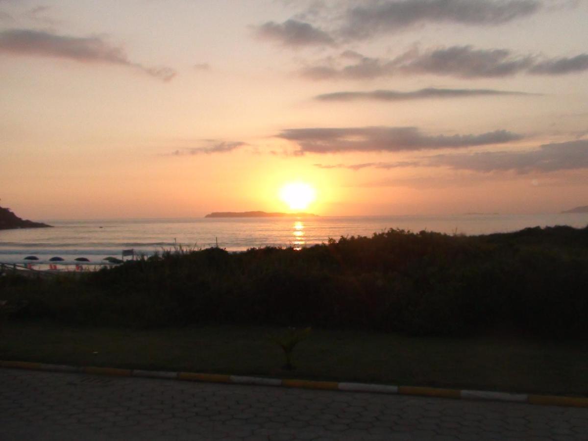 Praia De 4 Ilhas Apartamento De 1 Quarto A 60M Praia Com Vista Bombinhas Exteriör bild